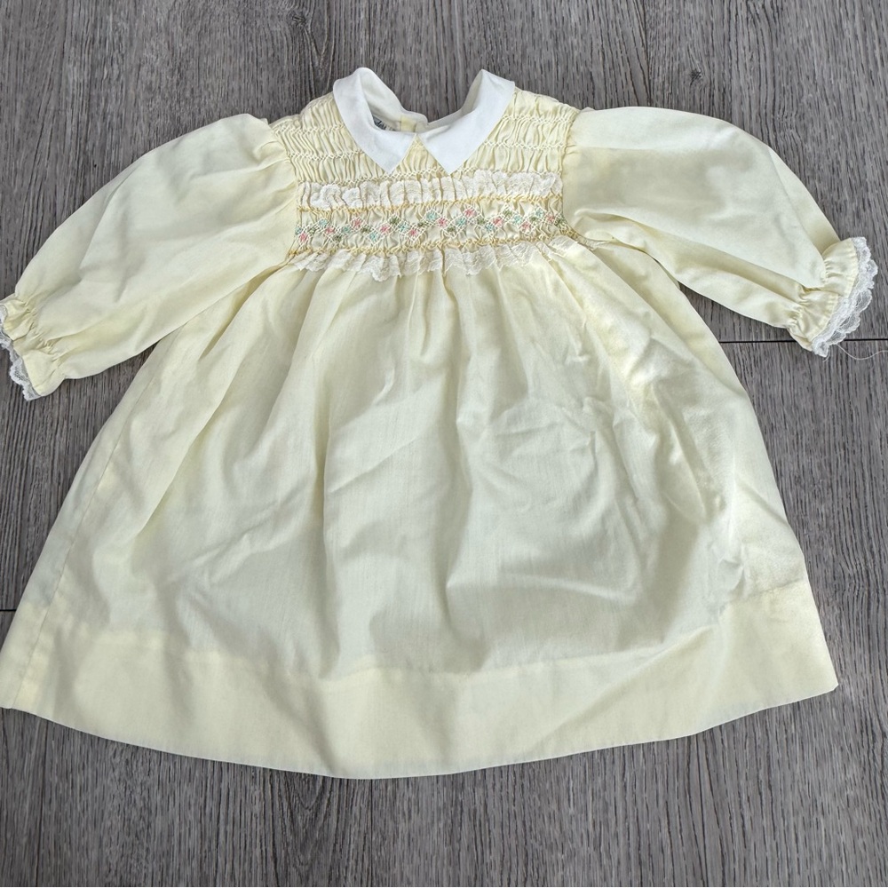 Polly Flinders vintage Hand Smocked Dress  Size 12 Month